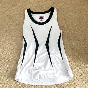 Woman’s white and black active wear tank top size small.